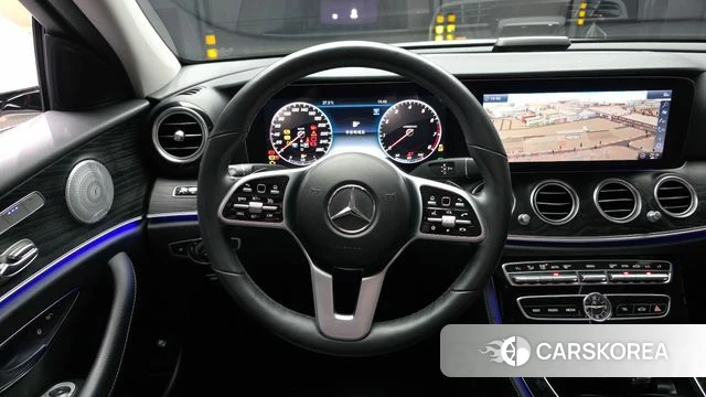 Mercedes-Benz E-Class W213 2019 Белый из Кореи, фото 4