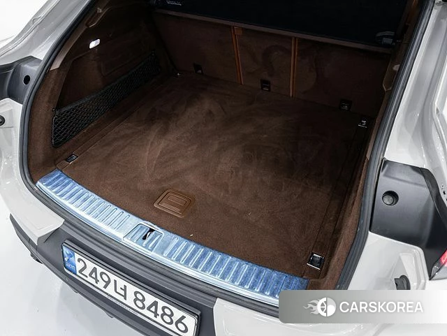 Porsche Cayenne (PO536) 2023 Жемчужный цвет из Кореи, фото 4