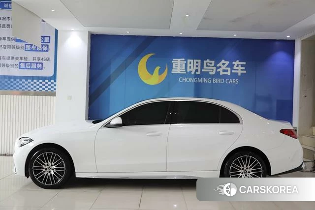 Mercedes-Benz Class C 2025 Белый из Китая, фото 4