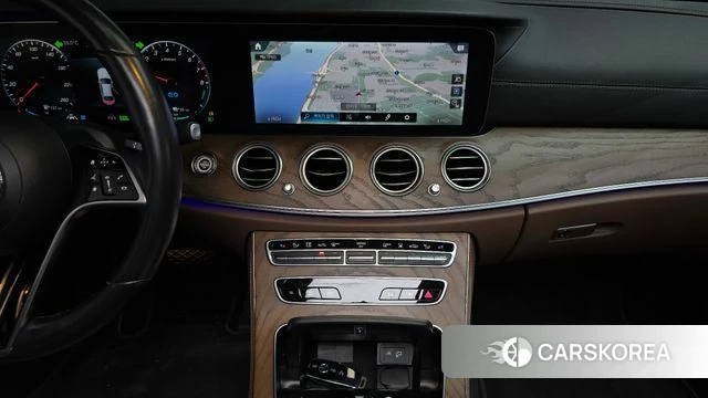 Mercedes-Benz E-Class W213 2020 Серый из Кореи, фото 4