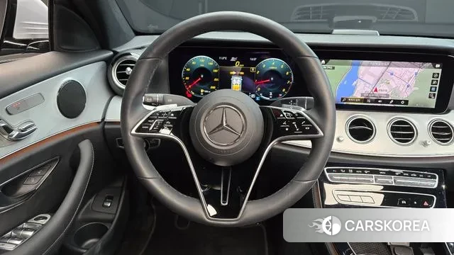 Mercedes-Benz E-Class W213 2021 Серебряный из Кореи, фото 4