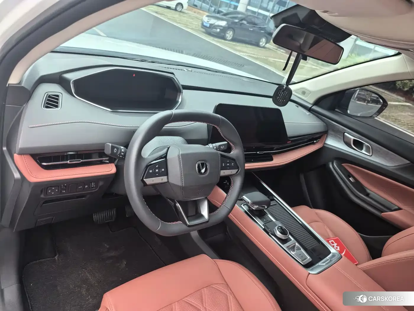 Chang'an Changan CS55PLUS 2024 Белый из Китая, фото 4