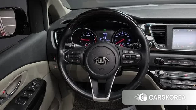 Kia The New Carnival 2018 Серый из Кореи, фото 4