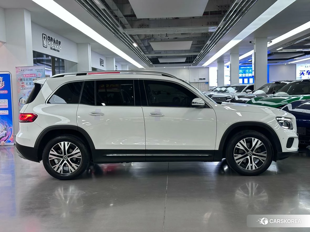 Mercedes-Benz GLB 2021 Белый из Китая, фото 4