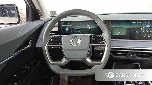 Ssangyong Torres EVX 2023 Жемчужный цвет из Кореи, фото 4