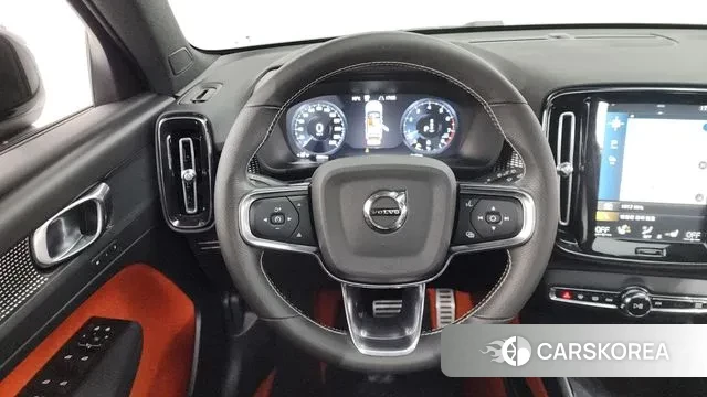 Volvo XC40 2021 Белый из Кореи, фото 4