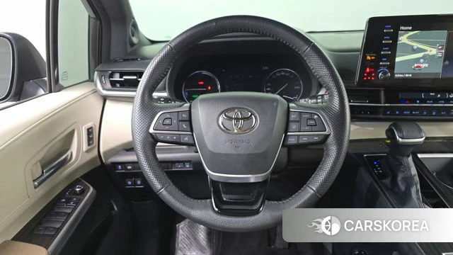 Toyota Sienna 4th Generation 2021 Серый из Кореи, фото 4