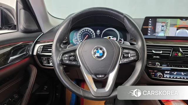 BMW 5 Series (G30) 2018 Черный из Кореи, фото 4
