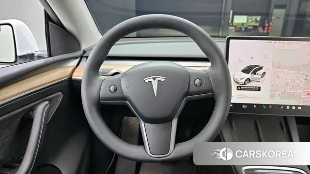 Tesla Model Y 2023 Белый из Кореи, фото 4