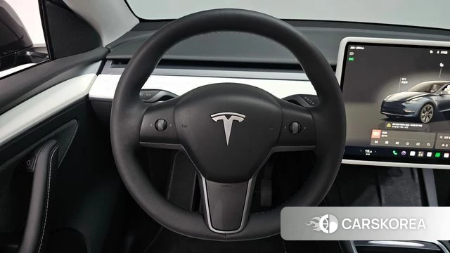 Tesla Model Y 2024 Серый из Кореи, фото 4