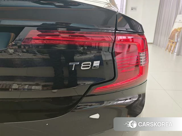 Volvo S90 PHEV 2024 Черный из Китая, фото 4