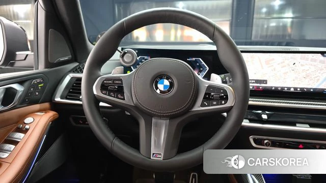 BMW X7 (G07) 2025 Черный из Кореи, фото 4