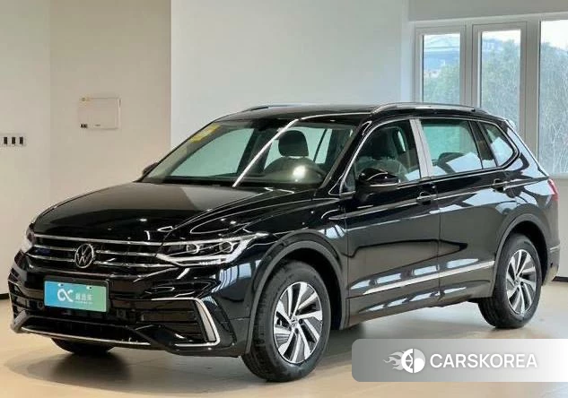 Volkswagen Tiguan L PHEV 2025 Черный из Китая, фото 4