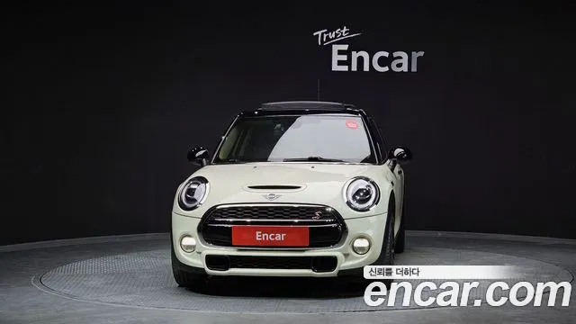 Mini Cooper S id 2660476 из Кореи 4