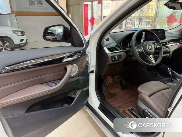 BMW X1 2022 Белый из Китая, фото 4