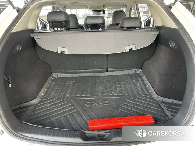 Mazda CX-5 2023 Белый из Китая, фото 4