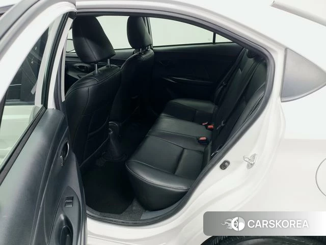 Toyota Vios 2022 Белый из Китая, фото 4