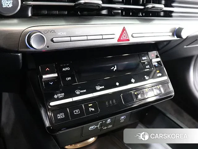 Hyundai Grandeur Hybrid (GN7) 2023 Черный из Кореи, фото 4