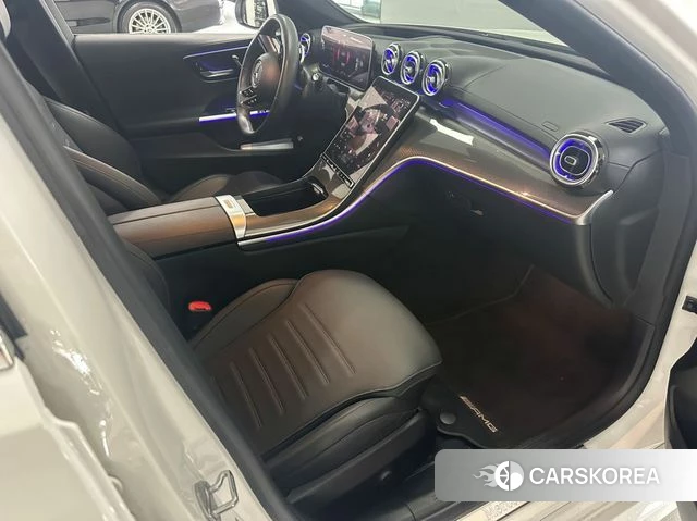 Mercedes-Benz C-Class W206 2022 Белый из Кореи, фото 4