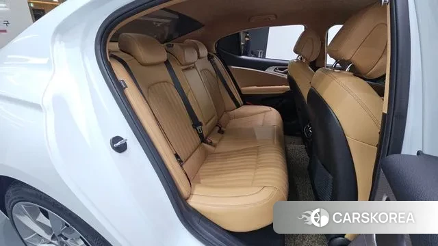 Genesis The New G70 2022 Белый из Кореи, фото 4