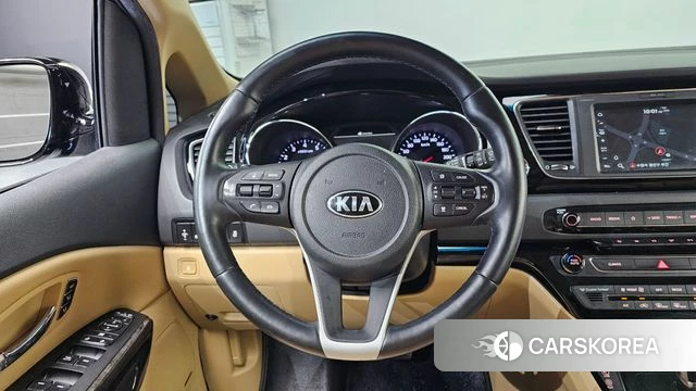 Kia The New Carnival 2018 Черный из Кореи, фото 4