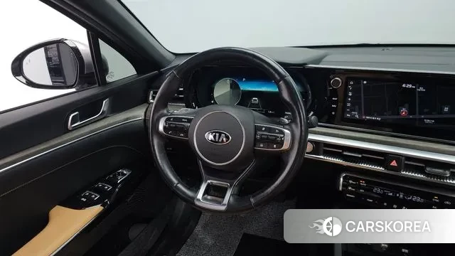 Kia K5 3rd generation 2020 Серебристо-серый из Кореи, фото 4