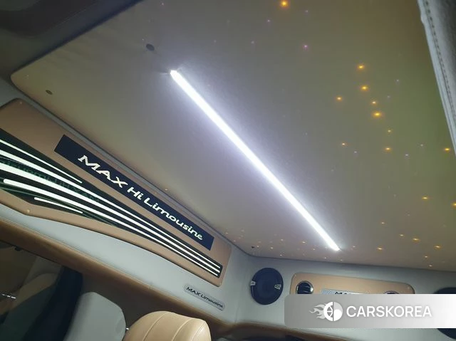 Kia Carnival 4th generation 2023 Белый из Кореи, фото 4