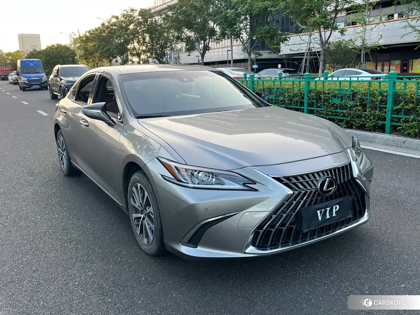 Lexus ES 2022 Silver/gray из Китая, фото 4