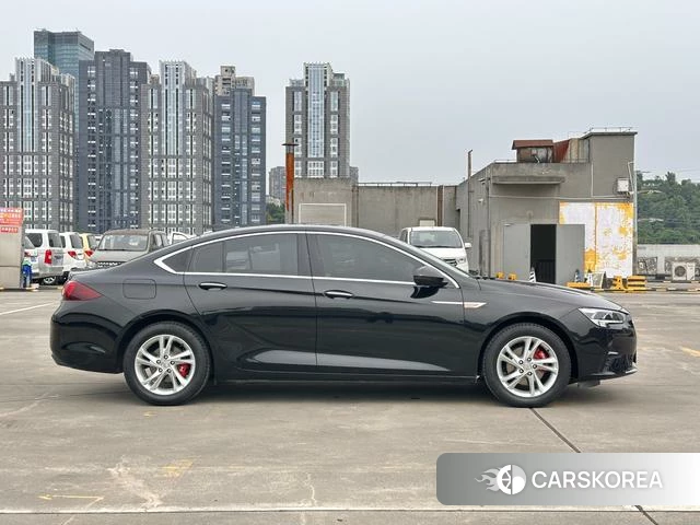 Buick Regal 2022 Черный из Китая, фото 4