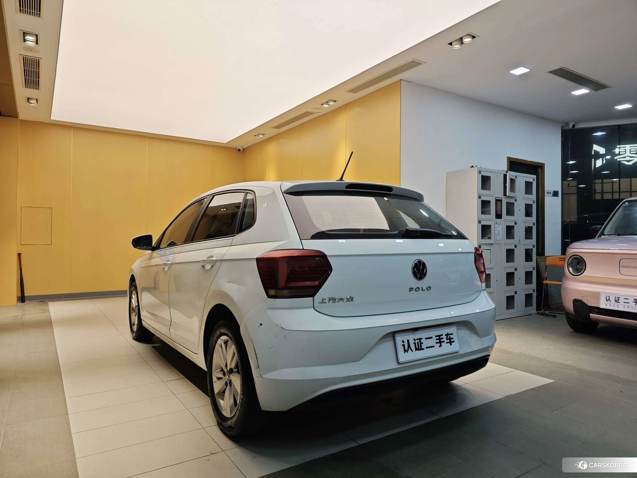 Volkswagen Polo 2023 Белый из Китая, фото 4