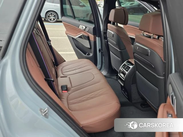 BMW X5 (G05) 2026 Цвет галактики из Кореи, фото 4