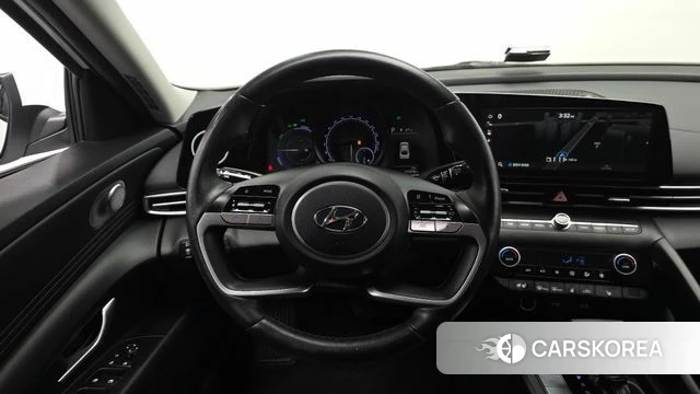 Hyundai Avante Hybrid (CN7) 2022 Белый из Кореи, фото 4