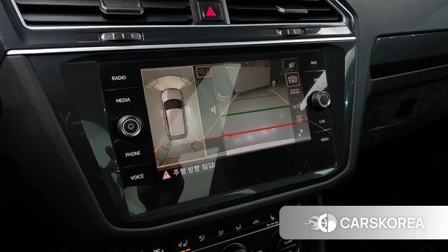 Volkswagen Tiguan second Generation 2019 Белый из Кореи, фото 4
