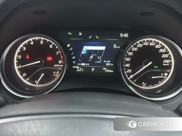 Toyota Camry 2023 Серебристо-серый из Китая, фото 4