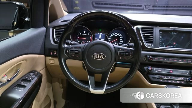 Kia The New Carnival 2018 Черный из Кореи, фото 4