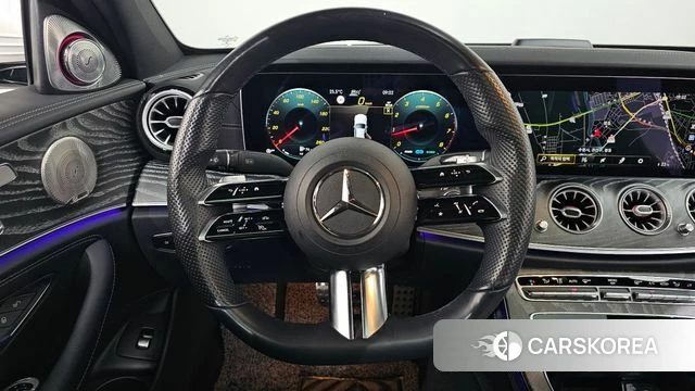 Mercedes-Benz E-Class W213 2021 Белый из Кореи, фото 4