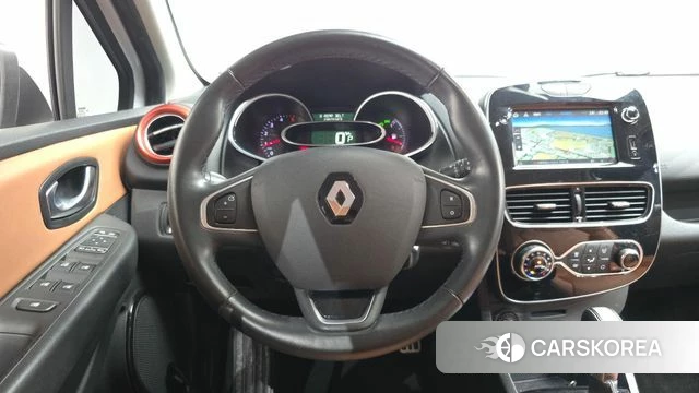 Renault Korea (Samsung) Clio 2018 Белый из Кореи, фото 4