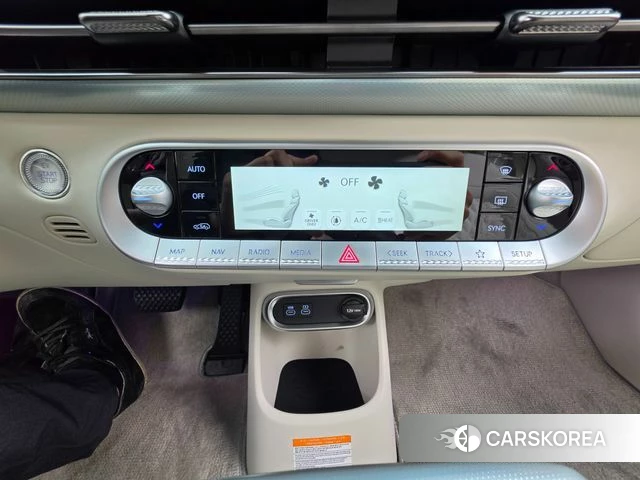 Genesis GV60 2024 Синий из Кореи, фото 4