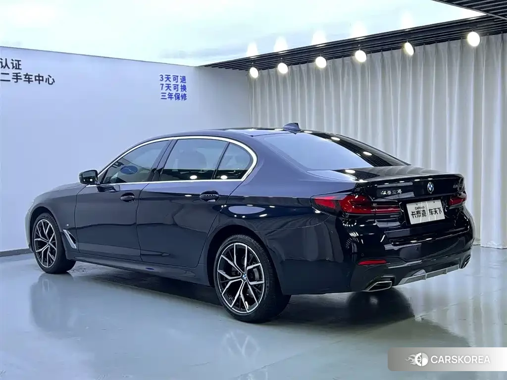 BMW 5 series 2024 Черный из Китая, фото 4