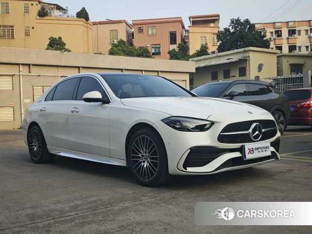 Mercedes-Benz Class C 2025 Белый из Китая, фото 4