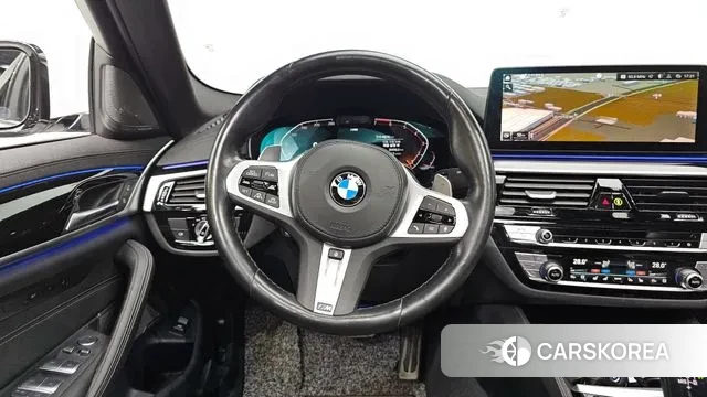 BMW 5 Series (G30) 2022 Белый из Кореи, фото 4