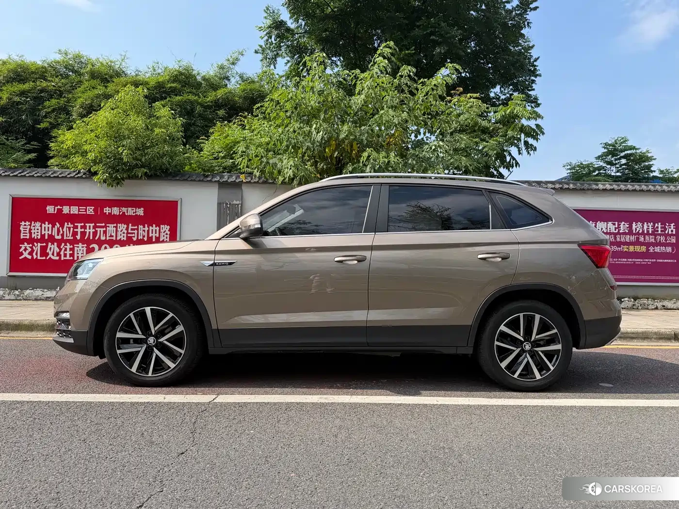 Skoda Kamiq 2022 Champagne/brown из Китая, фото 4