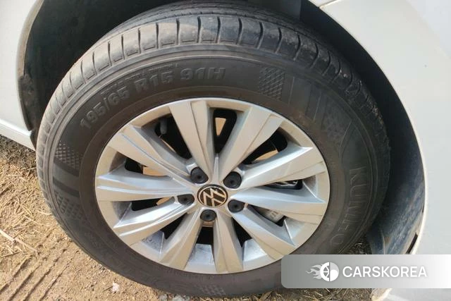 Volkswagen Lavida 2024 Белый из Китая, фото 4