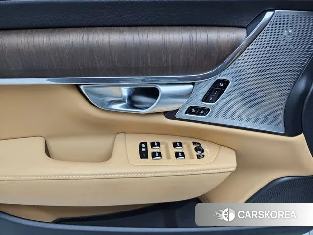 Volvo S90 2023 Белый из Кореи, фото 4