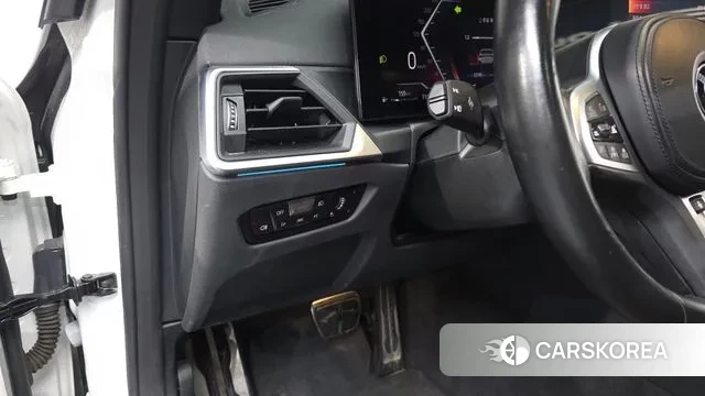 BMW 4 Series (G22) 2023 Белый из Кореи, фото 4