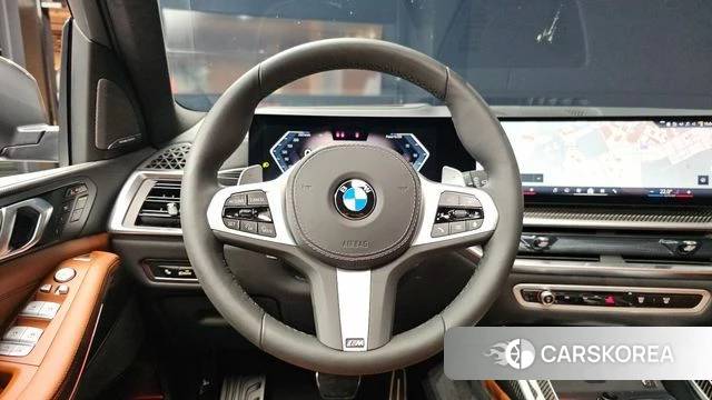 BMW X7 (G07) 2025 Песочный из Кореи, фото 4