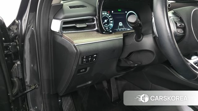 Kia K5 3rd generation 2022 Серый из Кореи, фото 4