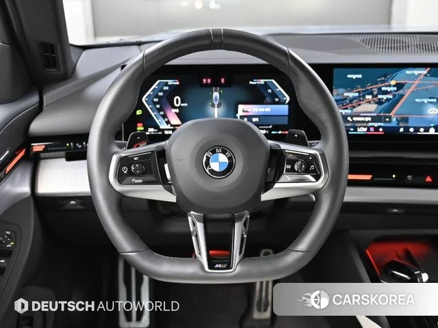 BMW 5 Series (G60) 2024 Небесно-голубой из Кореи, фото 4