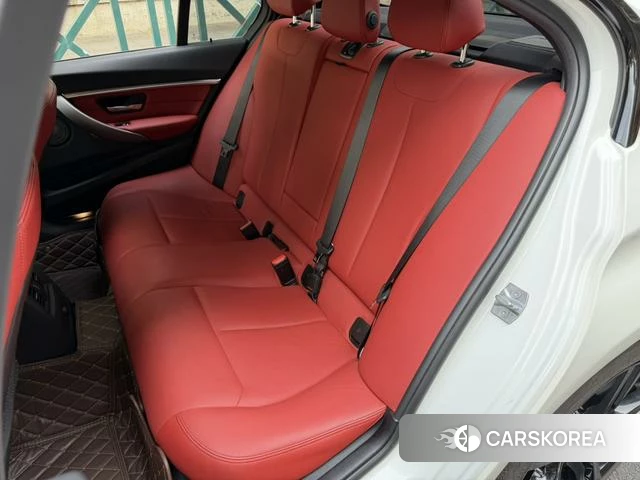 BMW 3 series 2019 Белый из Китая, фото 4