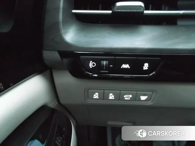 Kia Carnival 4th generation 2022 Белый из Кореи, фото 4